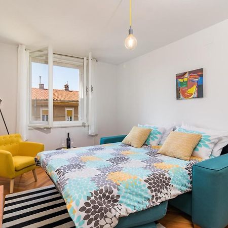 Quirky Apartment Arena With Parking Пула Экстерьер фото
