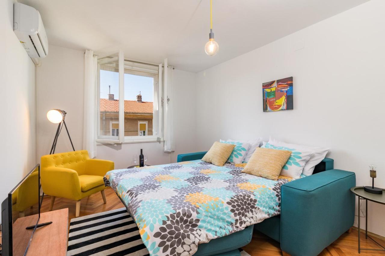 Quirky Apartment Arena With Parking Пула Экстерьер фото